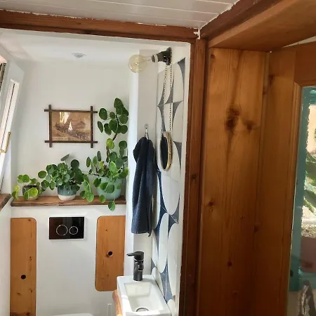 Pinkdeer Balcony - Next To Photo Point